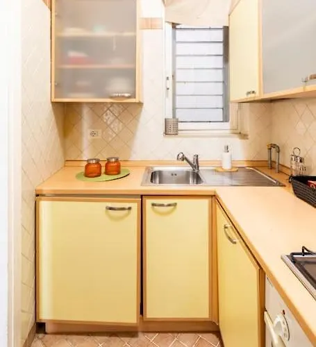 Borghese Cozy Apartment Rom